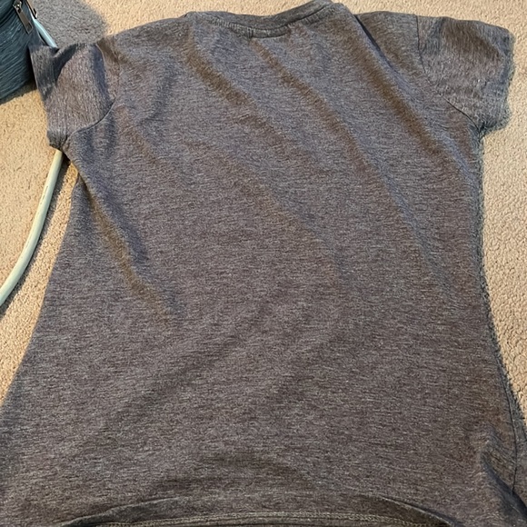 AC/DC tee. Women’s medium - Picture 4 of 4